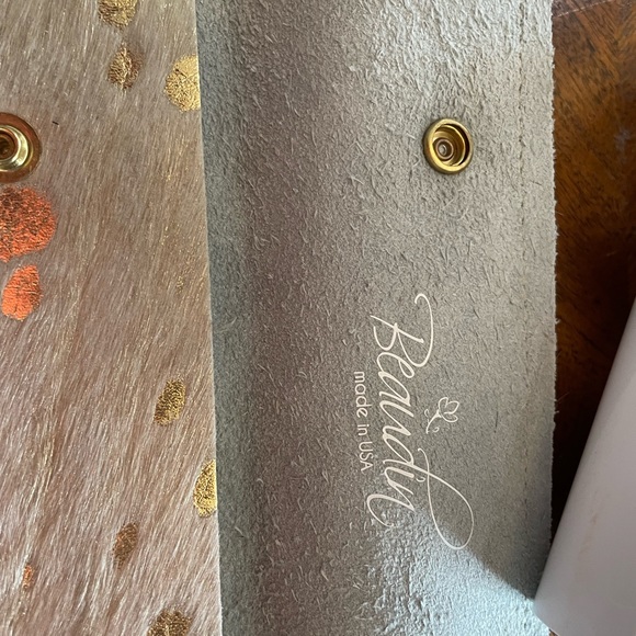 Cowhide wrist wallet - Picture 3 of 3